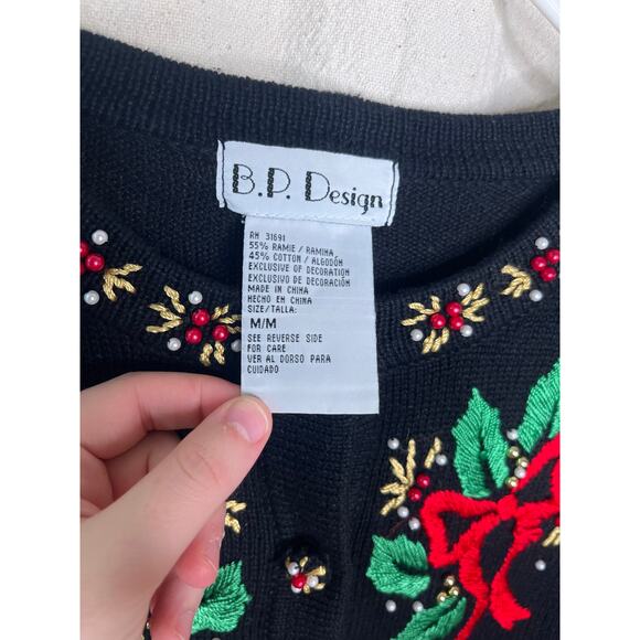 1990s BP Design Holly Gold Green Red Christmas Maximalist Bows Glam Cardigan M - Picture 2 of 8